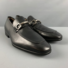 SALVATORE FERRAGAMO BLACK LEATHER PENNY LOAFERS